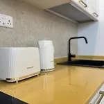 Rosalina Residences 비르키르카라