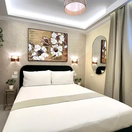 شقة Rosalina Residences بيركيركارا