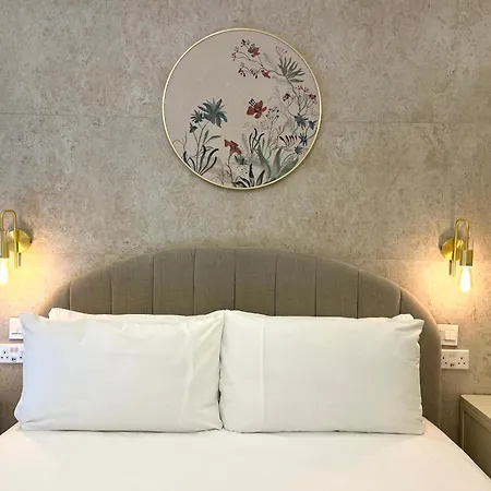Rosalina Residences * بيركيركارا