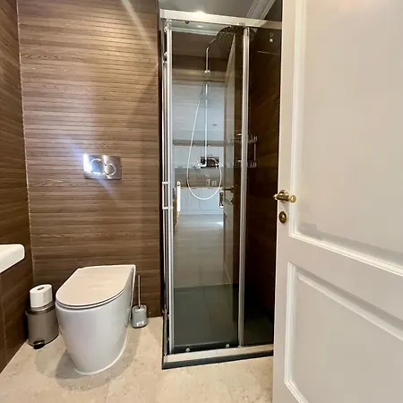 Διαμέρισμα Rosalina Residences Μπιρκιρκάρα